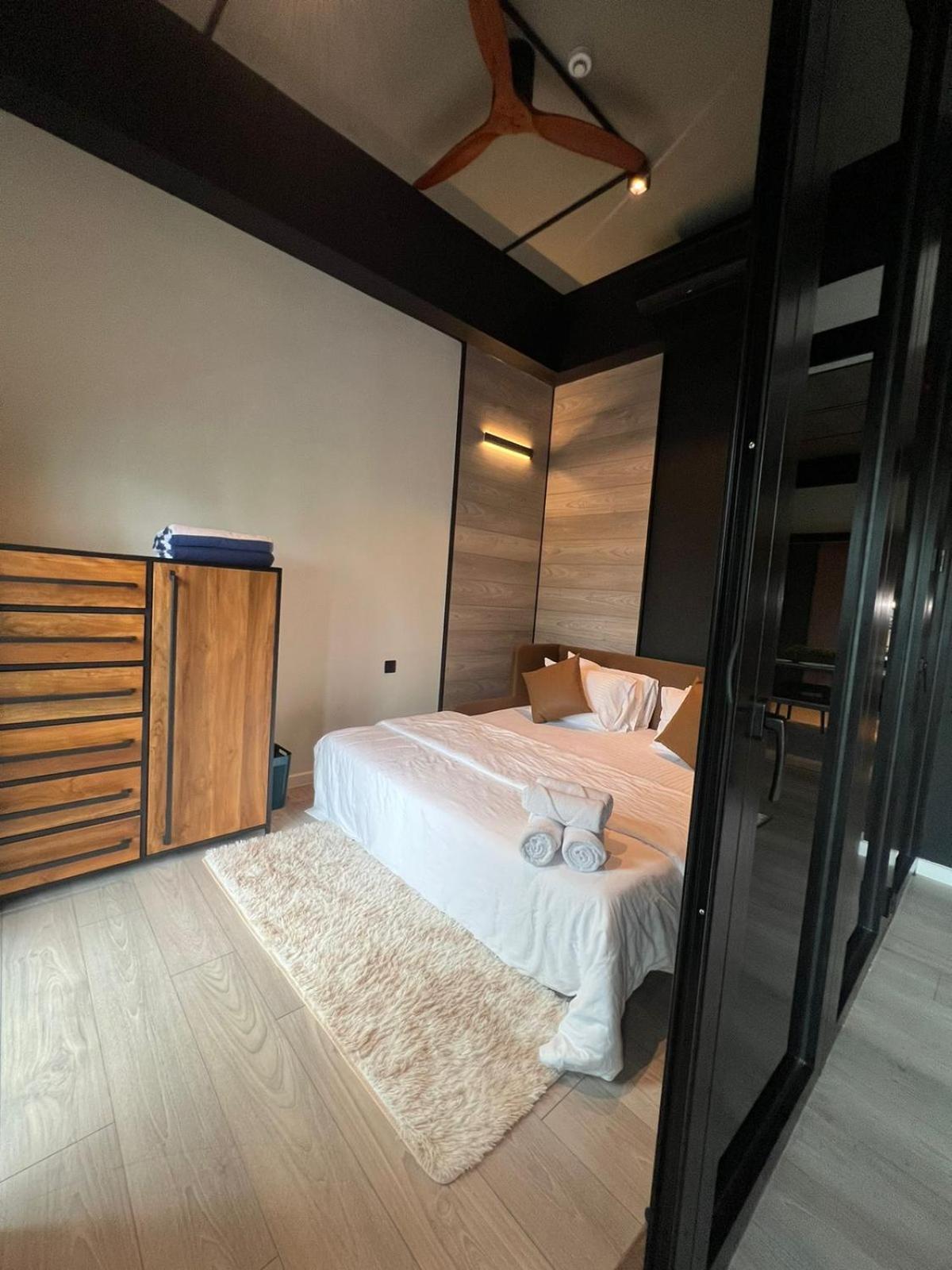 Vaux Park Street - A Collection Of 8 Luxury Lofts Aparthotel Colombo Exterior photo