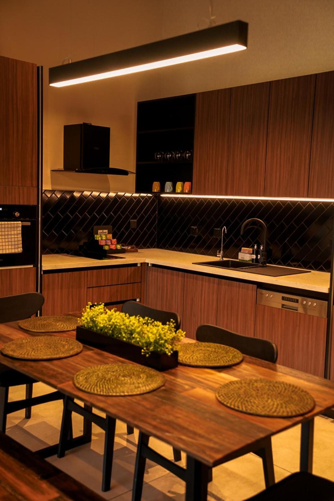 Vaux Park Street - A Collection Of 8 Luxury Lofts Aparthotel Colombo Exterior photo
